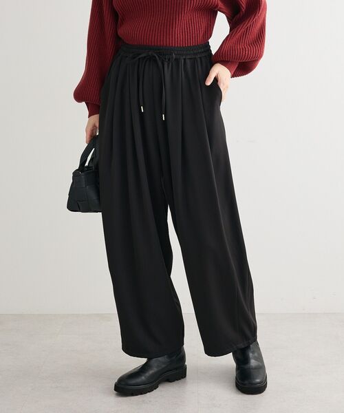 Green Parks(グリーンパークス)の「ウエストタックイージーパンツ(その他パンツ・レディース・カーキ/ブラック/チャコールグレー・FREE)」の1枚目の写真