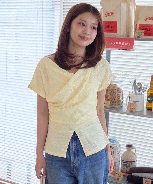 スリットデザインドレープ半袖Tシャツ（Tシャツ/カットソー