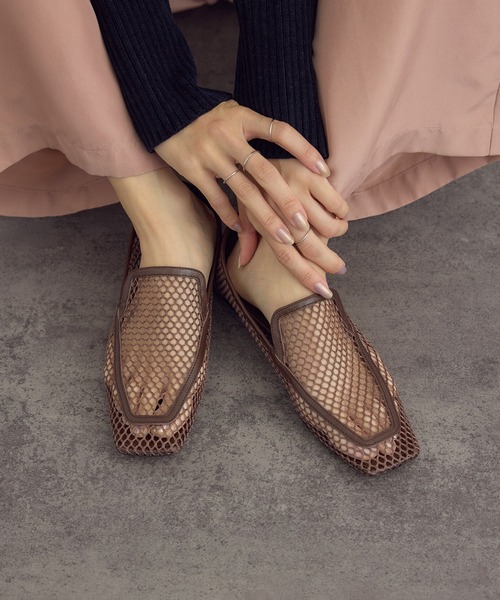 SALON adam et rope'（サロン アダム エ ロペ）の「【W S（ドゥーブル）】メッシュローファー（ローファー・レディース・ダークブラウン/ブラック・37.5/37/36.5/36）」の2枚目の写真