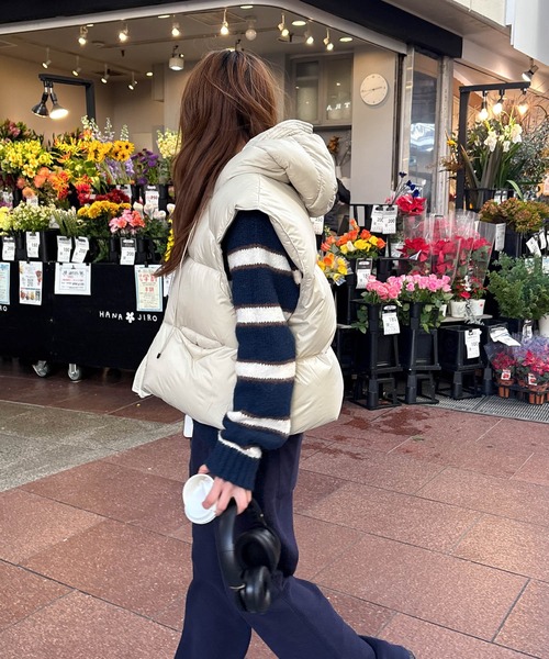 CANAL JEAN（キャナルジーン）の「El mar　パファーパーカーベスト（ダウンベスト・レディース・クリーム・ONE SIZE）」の3枚目の写真