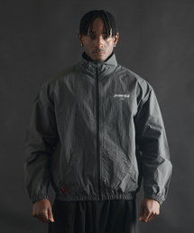 PHERMENON（フェルメノン）の「ルーズフィット ナイロン ウインドブレーカー ジップアップ [チャコール]（ナイロンジャケット）」