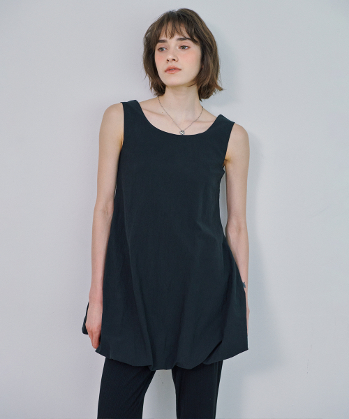 MARROT(マロット)の「バルーンミニドレス_ブラック(ワンピース・レディース・ブラック・SMALL/MEDIUM)」の1枚目の写真
