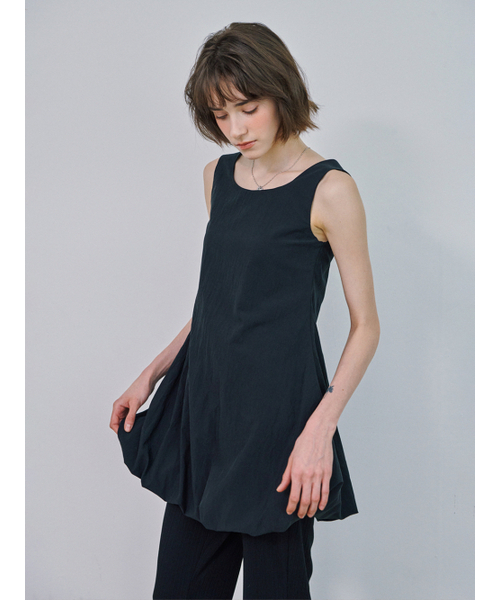 MARROT(マロット)の「バルーンミニドレス_ブラック(ワンピース・レディース・ブラック・SMALL/MEDIUM)」の4枚目の写真