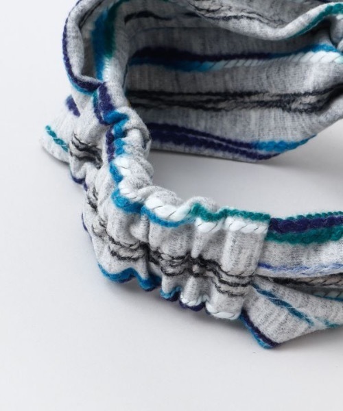 チャイハネ（チャイハネ）の「【チャイハネ】ソフトボーダーヘアバンド（ヘアバンド・レディース・ベージュ/ブルー・FREE）」の4枚目の写真