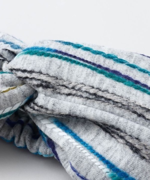 チャイハネ（チャイハネ）の「【チャイハネ】ソフトボーダーヘアバンド（ヘアバンド・レディース・ベージュ/ブルー・FREE）」の3枚目の写真