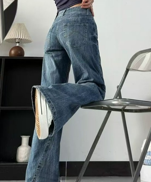 REBALANCE(リバランス)の「セミフレアデニムパンツ(デニムパンツ・レディース・A・LARGE/MEDIUM/SMALL)」の2枚目の写真