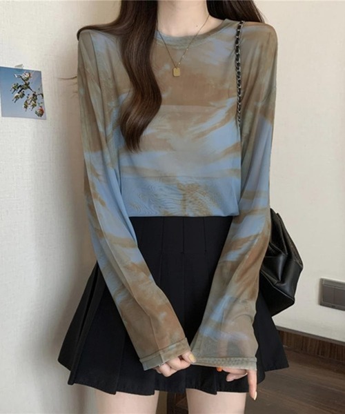 lulufa(ルルファ)の「タイダイ マーブルプリント シアー 長袖トップス(Tシャツ/カットソー・レディース・ブラック/ブラウン/ブルー・MEDIUM/LARGE)」の8枚目の写真