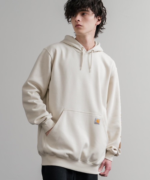 Carhartt(カーハート)の「Carhartt カーハート Midweight Logo Sleeve Graphic Sweatshirt/ロゴスリーブミッドウエイトプルオーバーパーカー(パーカー・メンズ・オリーブ/ヘザーグレー/ブラック/ワインレッド/オフホワイト/キャメル/チャコール/ネイビー・XL/L/M/S)」の2枚目の写真