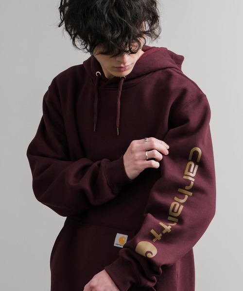 Carhartt(カーハート)の「Carhartt カーハート Midweight Logo Sleeve Graphic Sweatshirt/ロゴスリーブミッドウエイトプルオーバーパーカー(パーカー・メンズ・オリーブ/ヘザーグレー/ブラック/ワインレッド/オフホワイト/キャメル/チャコール/ネイビー・XL/L/M/S)」の8枚目の写真