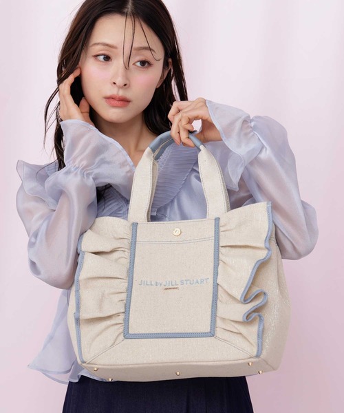 JILL by JILL STUART(ジルバイジルスチュアート)の「フレームフリルトート大(トートバッグ・レディース・ピンク/ホワイト/ブラック/ホワイト系その他・FREE)」の2枚目の写真