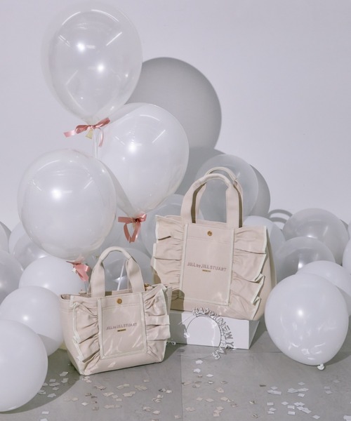JILL by JILL STUART(ジルバイジルスチュアート)の「フレームフリルトート大(トートバッグ・レディース・ピンク/ホワイト/ブラック/ホワイト系その他・FREE)」の6枚目の写真