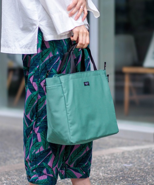 STANDARD SUPPLY（スタンダードサプライ）の「[STANDARD SUPPLY] SIMPLICITY 2WAY FOLD TOTE  / 2ウェイフォールドトート（トートバッグ・レディース・ミント・FREE）」の4枚目の写真