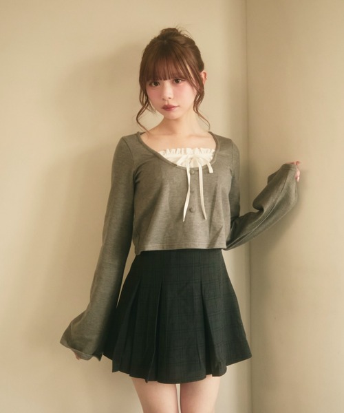 TITTY&CO.(ティティーアンドコー)の「フロントフリルレイヤード風トップス(カーディガン/ボレロ・レディース・ピンク/ベージュ/グレー・FREE)」の12枚目の写真