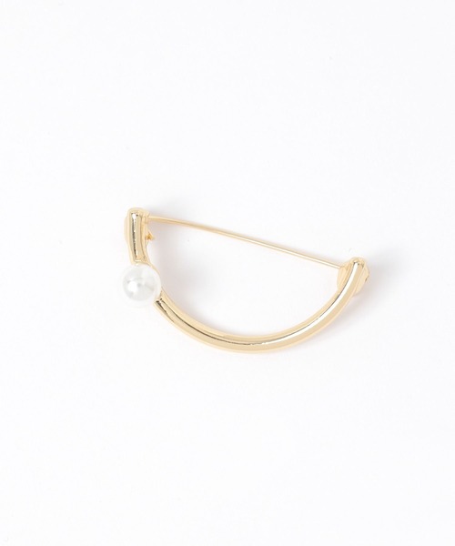 studio CLIP(スタディオクリップ)の「セミサークルパールブローチ(ブローチ/コサージュ・レディース・その他2/その他1・FREE)」の3枚目の写真