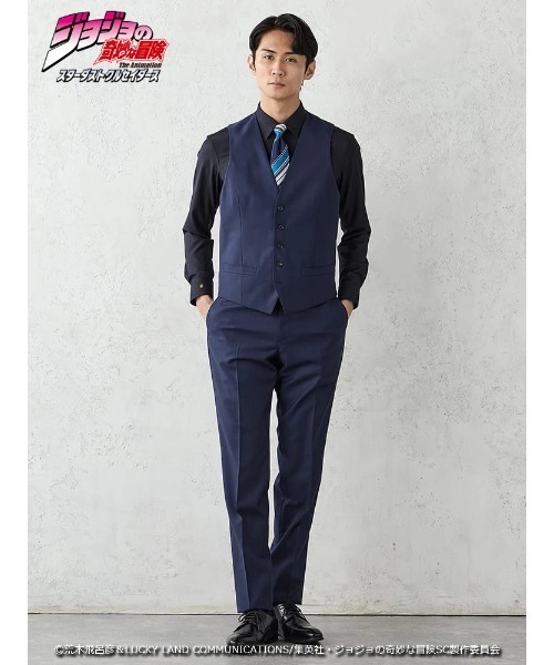 Perfect Suit FActory（パーフェクトスーツファクトリー）の「アニメ『ジョジョの奇妙な冒険 スターダストクルセイダース』セットアップベスト【空条承太郎】（スーツベスト・メンズ・ネイビー・3L/LL/L/M/S/SS）」の3枚目の写真