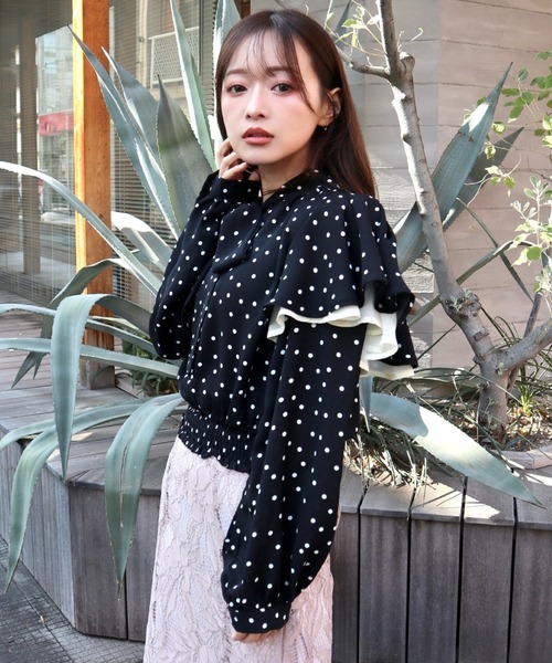 CECIL McBEE(セシルマクビー)の「ドット柄棒タイ2枚フリルブラウス(シャツ/ブラウス・レディース・アイボリー/ブラック・MEDIUM)」の12枚目の写真