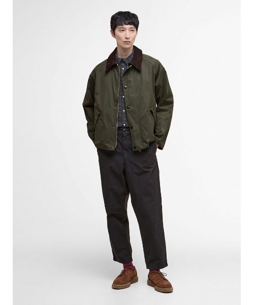Barbour（バブアー）の「【TRANSPORT / トランスポート】ピーチスキン コットン ショートレングスブルゾン（ブルゾン・メンズ・ダークグリーン/グリーン/ライトベージュ・36/34/42/40/38）」の9枚目の写真