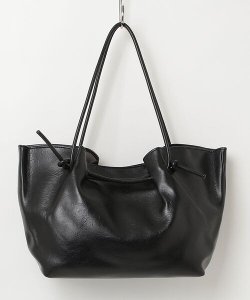 arholiday.standard(エーアールホリデースタンダード)の「long shoulder tuck tote bag / ロングショルダータックトートバッグ(トートバッグ・レディース・ブラック・FREE)」の6枚目の写真