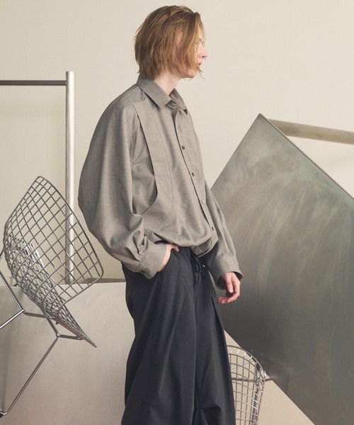 MAISON SPECIAL(メゾンスペシャル)の「《UNISEX》NISHIKAWA KEORI Prime-Over Wool Curve Shirt/NISHIKAWA KEORI プライムオーバーウールカーブシャツ【MAISON SPECIAL/メゾンスペシャル】■セットアップ対応■(シャツ/ブラウス・メンズ・ブラック/グレイッシュベージュ/カーキ・0/1/2)」の8枚目の写真