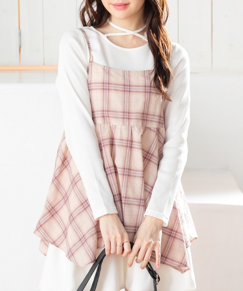 Honeys(ハニーズ)の「イレヘムキャミブラウス(シャツ/ブラウス・レディース・ネイビー系/ベージュ系その他/ホワイト系その他・S/M/LL/L)」の1枚目の写真