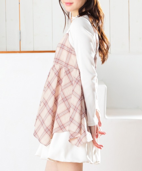 Honeys(ハニーズ)の「イレヘムキャミブラウス(シャツ/ブラウス・レディース・ネイビー系/ベージュ系その他/ホワイト系その他・S/M/LL/L)」の6枚目の写真