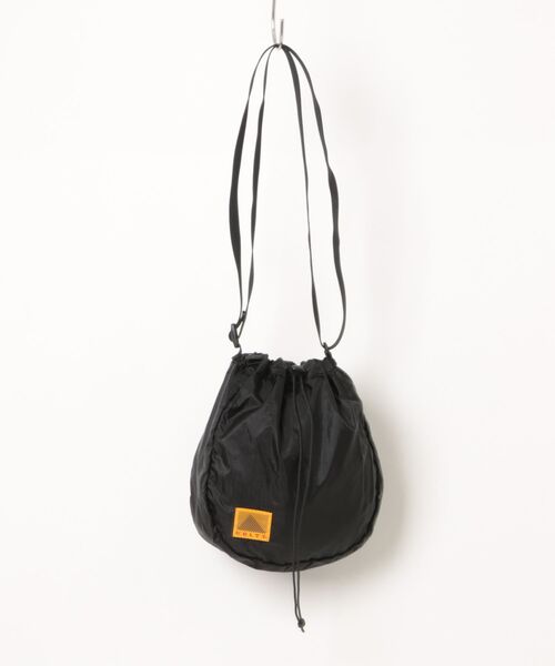 KELTY（ケルティ）の「【KELTY】AIRY KINCHAKU SHOULDER エアリー巾着ショルダー 軽量（ショルダーバッグ・レディース・イエロー/ベージュ/ターコイズブルー/オリーブ/ブラック・ONE SIZE）」の2枚目の写真