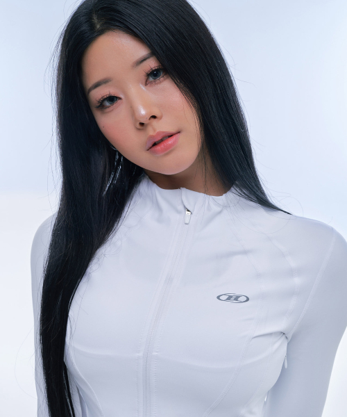 BORN TO WIN（ボーントゥウィン）の「ACTIVE LINE FULL ZIP-UP JACKET [WHITE]（ジャージ・レディース・その他・1/2）」の2枚目の写真