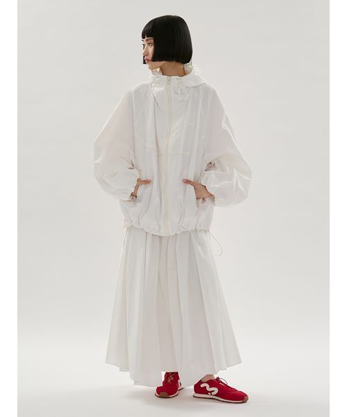 emmi（エミ）の「ギャザーフォルムナイロンワンピース（ワンピース・レディース・オフホワイト/ブラック/イエロー/レッド・1/0）」の13枚目の写真