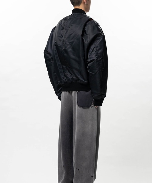 Maison MIHARA YASUHIRO（メゾンミハラヤスヒロ）の「【MIHARAYASUHIRO/ミハラヤスヒロ】BACK VEST BOMBER JACKET（MA-1・メンズ・カーキ/ブラック・48/46/44）」の17枚目の写真