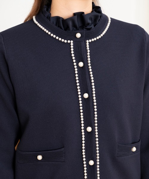 STRAWBERRY-FIELDS（ストロベリーフィールズ）の「アデルポリー_パールトリミングジャケット（カーディガン/ボレロ・レディース・キナリ/ネイビー・2）」の3枚目の写真