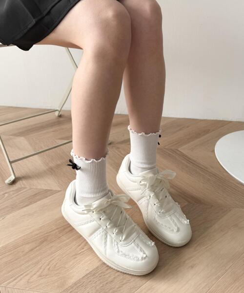WEGO(ウィゴー)の「WEGO/レースローカットスニーカー(スニーカー・レディース・ブラック/ホワイト・LARGE/MEDIUM/SMALL)」の13枚目の写真