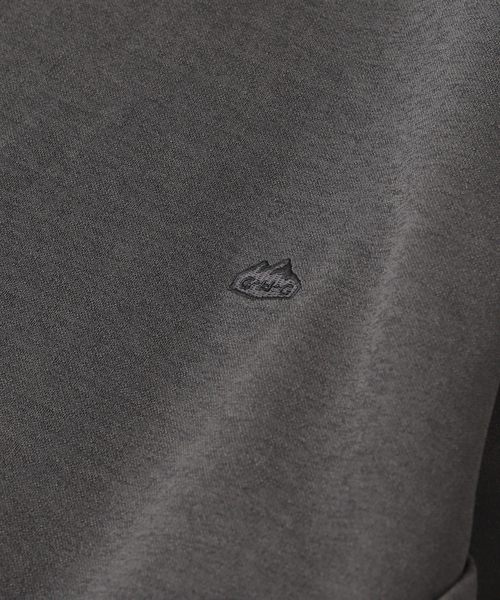 B.C STOCK（ベーセーストック）の「C.H.G トレイルクルースウェット（Tシャツ/カットソー・メンズ・チャコールグレー/ブラック・LARGE/MEDIUM）」の4枚目の写真