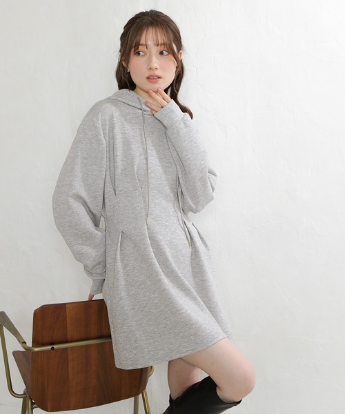 ASTORIA ODIER（アストリアオディール）の「スフレタッチミニパーカーワンピース（ワンピース・レディース・ラベンダー/アイボリー/ライトグレー・MEDIUM）」の2枚目の写真