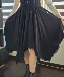 揺れる裾に視線釘付け!アシンメトリーヘムレース イレヘムロングスカート