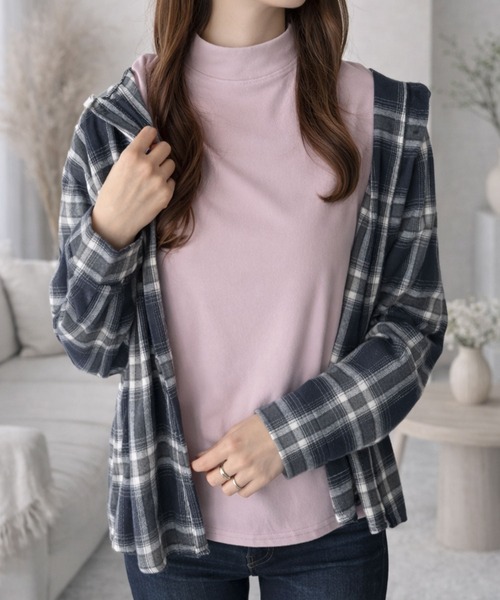 Amulet(アミュレット)の「さりげない肌なじみと上品さ♪ ソフトタッチハイネックトップス(Tシャツ/カットソー・レディース・パープル/ブラック/ブラウン/イエロー/ホワイト/ベージュ・FREE)」の18枚目の写真
