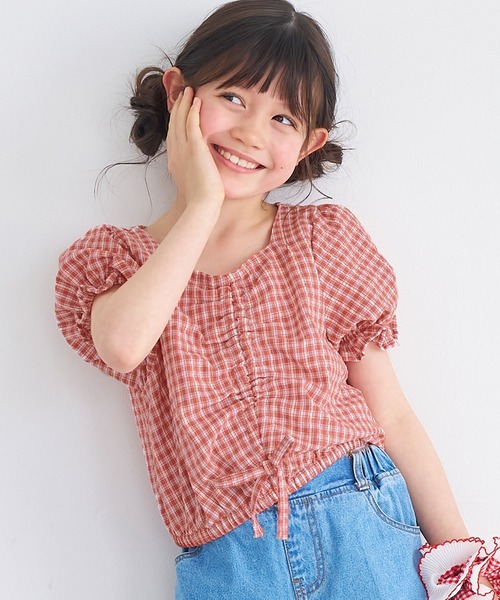 coca(coca)(コカ)の「キッズ ギャザーチェックブラウス(シャツ/ブラウス・キッズ・レッド/ブラック・150/140/130/120)」の1枚目の写真