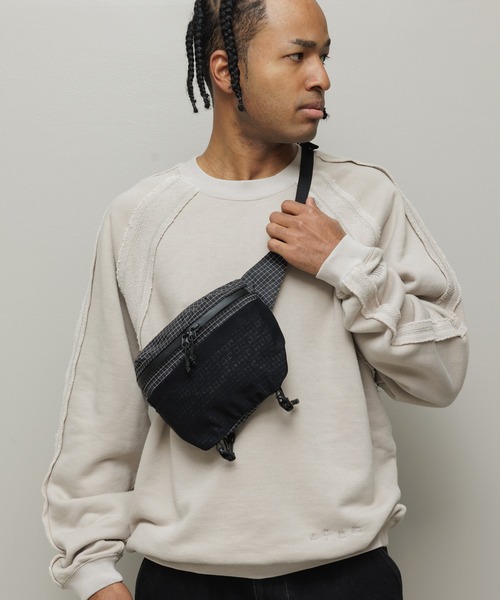 Speakeasy(スピークイージー)の「BAL / SPEAKEASY HIP BAG(ボディバッグ/ウエストポーチ・メンズ・ブラック/ブラック×ホワイト・FREE)」の6枚目の写真