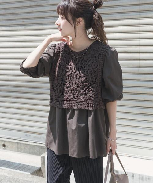 ITEMS URBANRESEARCH(アイテムズ アーバンリサーチ)の「レースベストドッキングチュニック(シャツ/ブラウス・レディース・ベージュ/ブラウン・FREE)」の3枚目の写真