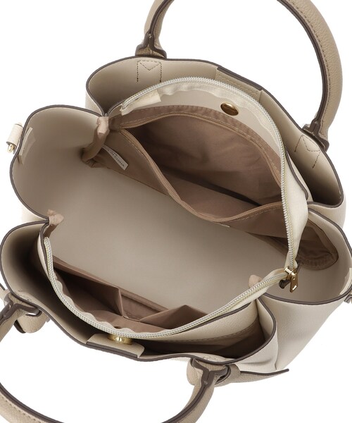 SHOO・LA・RUE(シューラルー)の「ハンドルリボンデザイントートバッグ(トートバッグ・レディース・ベージュ系4/ブラック/アイボリー系4・00)」の16枚目の写真