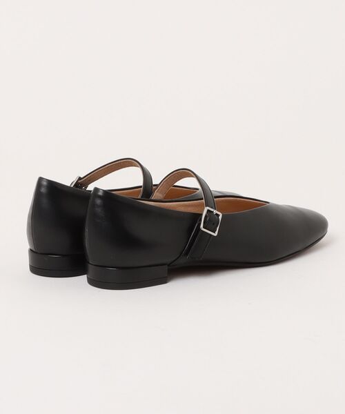 MACKINTOSH PHILOSOPHY(マッキントッシュ フィロソフィー)の「ストラップカッターパンプス(パンプス・レディース・ブラック・23.5cm/24.5cm/23.0cm/24.0cm/22.5cm)」の2枚目の写真