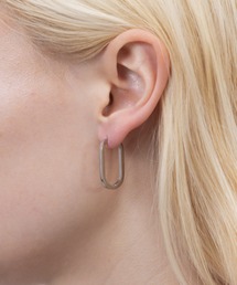 オーバルフープピアス