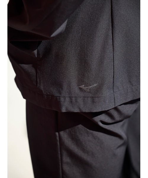 MIZUNO(ミズノ )の「【Mizuno | AOURE】DYNAMOTION FIT SETUP JACKET(テーラードジャケット・メンズ・ブラック/グレイッシュベージュ・SMALL/MEDIUM/LARGE/X-LARGE)」の21枚目の写真