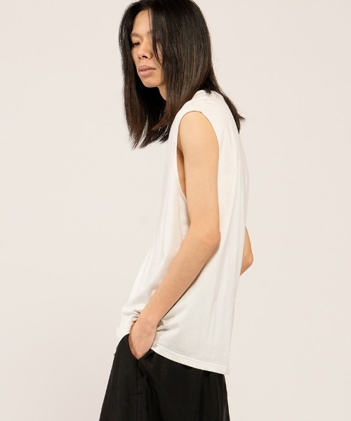 NO ID.（ノーアイディ）の「mta616- ｾﾝﾀｰﾀｯｸｽﾘｰﾌﾞﾚｽPO スリーブレスTシャツ(858006-454T)（タンクトップ・メンズ・ホワイト/グレー/ブラック・ONE SIZE）」の6枚目の写真