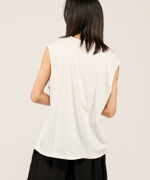 NO ID.（ノーアイディ）の「mta616- ｾﾝﾀｰﾀｯｸｽﾘｰﾌﾞﾚｽPO スリーブレスTシャツ(858006-454T)（タンクトップ・メンズ・ホワイト/グレー/ブラック・ONE SIZE）」の7枚目の写真