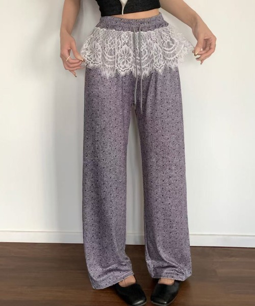 Achic(アシック)の「ドット柄ルーズワイドパンツ(デニムパンツ・レディース・ブラック/グレー・M)」の5枚目の写真