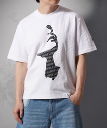 Laufer（ロイファー）の「【Laufer】Face Logo Tee / フェイスグラフィック クロップド ボックスシルエット Tシャツ / 短丈 ヘビーウェイト（Tシャツ/カットソー）」