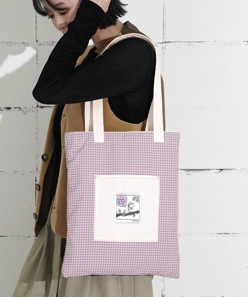 PEANUTS(ピーナッツ)の「"09"≪PEANUTS≫リバーシブル 1ポケット ナイロン 刺繍 トートバッグ(トートバッグ・レディース・セージグリーン/アイボリー/グレー/サックスブルー/ダークベージュ・ONE SIZE)」の18枚目の写真