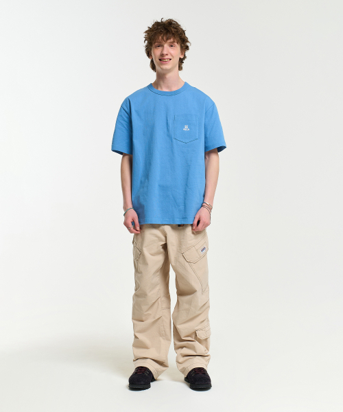 AECA(エイカ)の「EVERYDAY AECA CLOVER POCKET TEE-BLUE(Tシャツ/カットソー・レディース・その他・M/L/XL)」の6枚目の写真