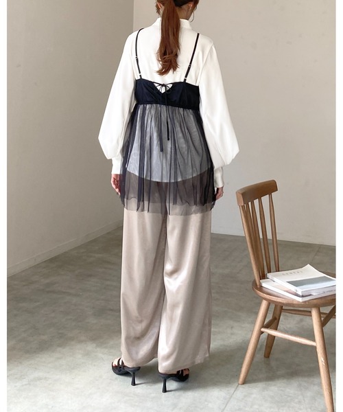 She's Closet(シーズクローゼット)の「シアーレイヤード バックリボン ペプラ ムチュールキャミソール チュニック(キャミソール・レディース・グレー/アイボリー/ブラック・FREE)」の17枚目の写真