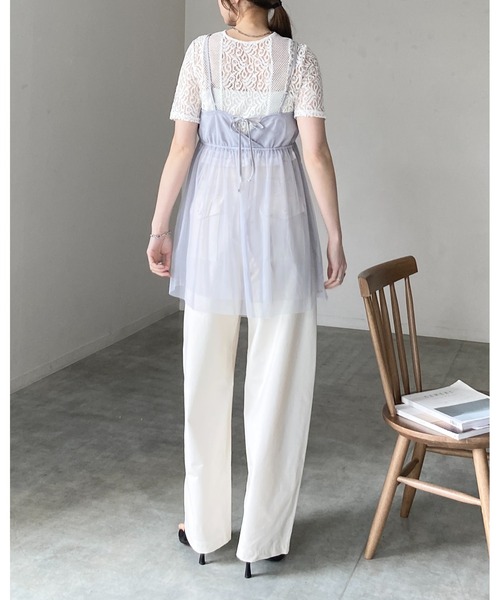 She's Closet(シーズクローゼット)の「シアーレイヤード バックリボン ペプラ ムチュールキャミソール チュニック(キャミソール・レディース・グレー/アイボリー/ブラック・FREE)」の21枚目の写真